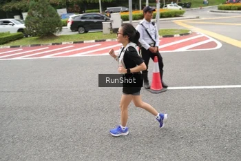 Runner Photo 4254810