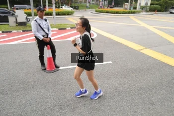 Runner Photo 4254816