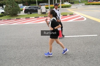 Runner Photo 4254822