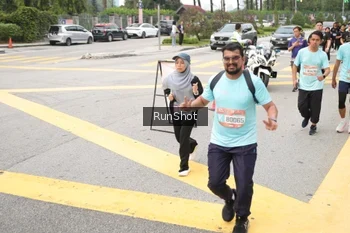 Runner Photo 4254838