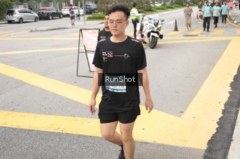 Runner Photo 4254840