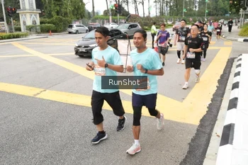 Runner Photo 4254855