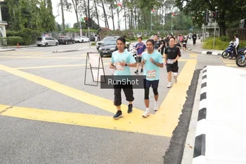 Runner Photo 4254859
