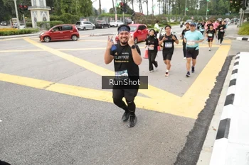 Runner Photo 4254884