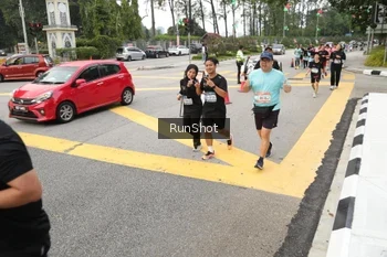 Runner Photo 4254891