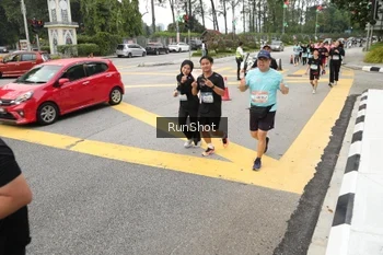 Runner Photo 4254895