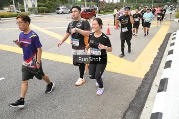 Runner Photo 4254896