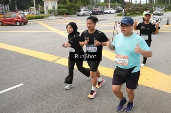 Runner Photo 4254910