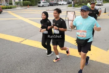 Runner Photo 4254911
