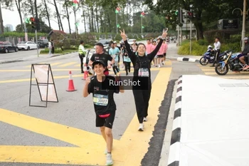 Runner Photo 4254924