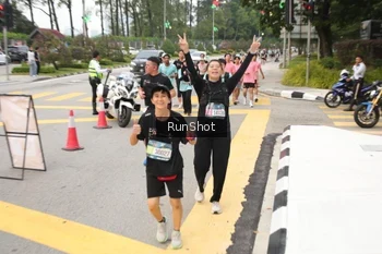 Runner Photo 4254925