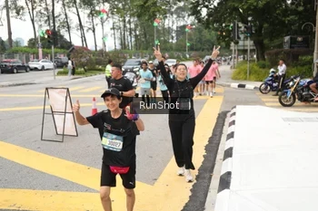 Runner Photo 4254928