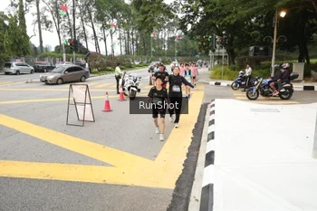 Runner Photo 4254929