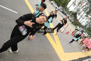 Runner Photo 4254957