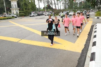 Runner Photo 4254970