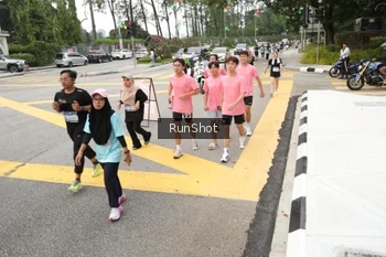 Runner Photo 4254984