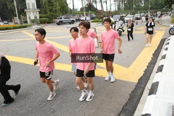 Runner Photo 4254986
