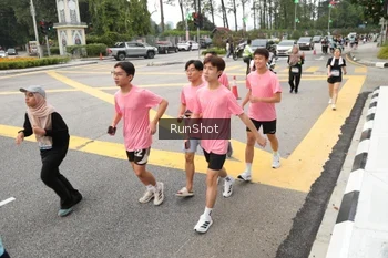Runner Photo 4254999