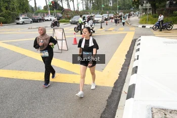 Runner Photo 4255003