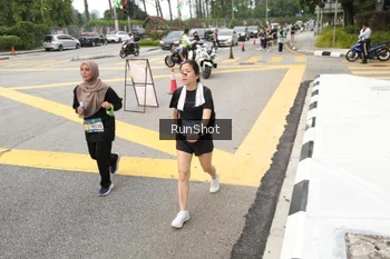 Runner Photo 4255006