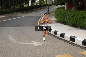 Runner Photo 4255012