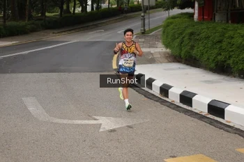 Runner Photo 4255019