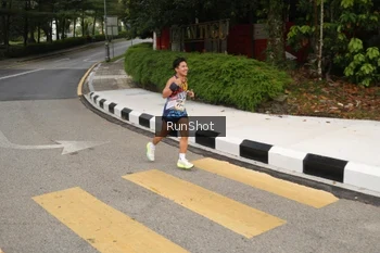 Runner Photo 4255027
