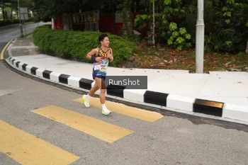 Runner Photo 4255036