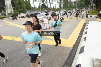 Runner Photo 4255052