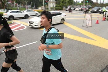 Runner Photo 4255059
