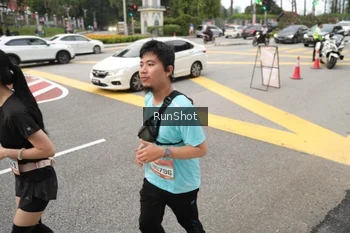 Runner Photo 4255068