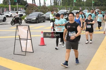 Runner Photo 4255081