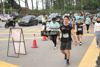 Runner Photo 4255085