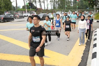 Runner Photo 4255086