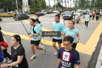 Runner Photo 4255116