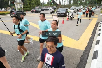 Runner Photo 4255119