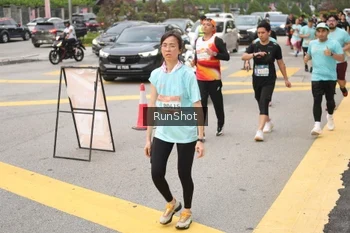 Runner Photo 4255127