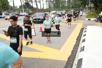 Runner Photo 4255150