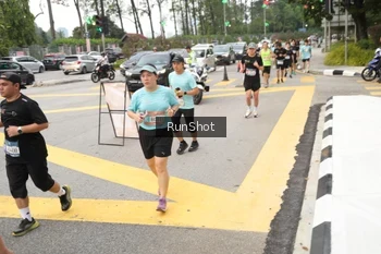 Runner Photo 4255153