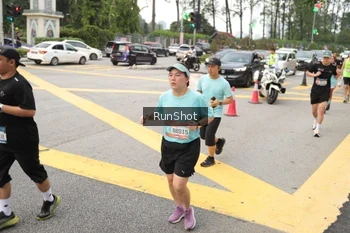 Runner Photo 4255160