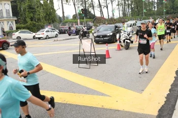 Runner Photo 4255162