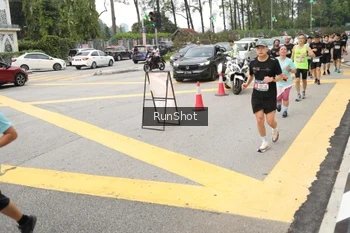 Runner Photo 4255163