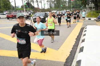 Runner Photo 4255169
