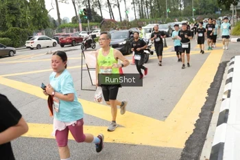 Runner Photo 4255172