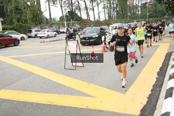 Runner Photo 4255175