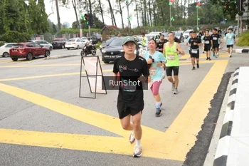 Runner Photo 4255181