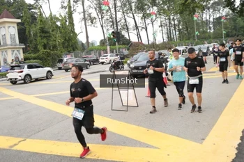 Runner Photo 4255189