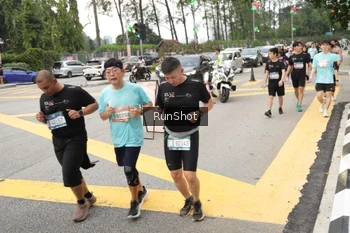 Runner Photo 4255192