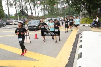 Runner Photo 4255194