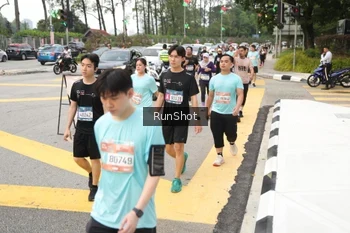Runner Photo 4255215